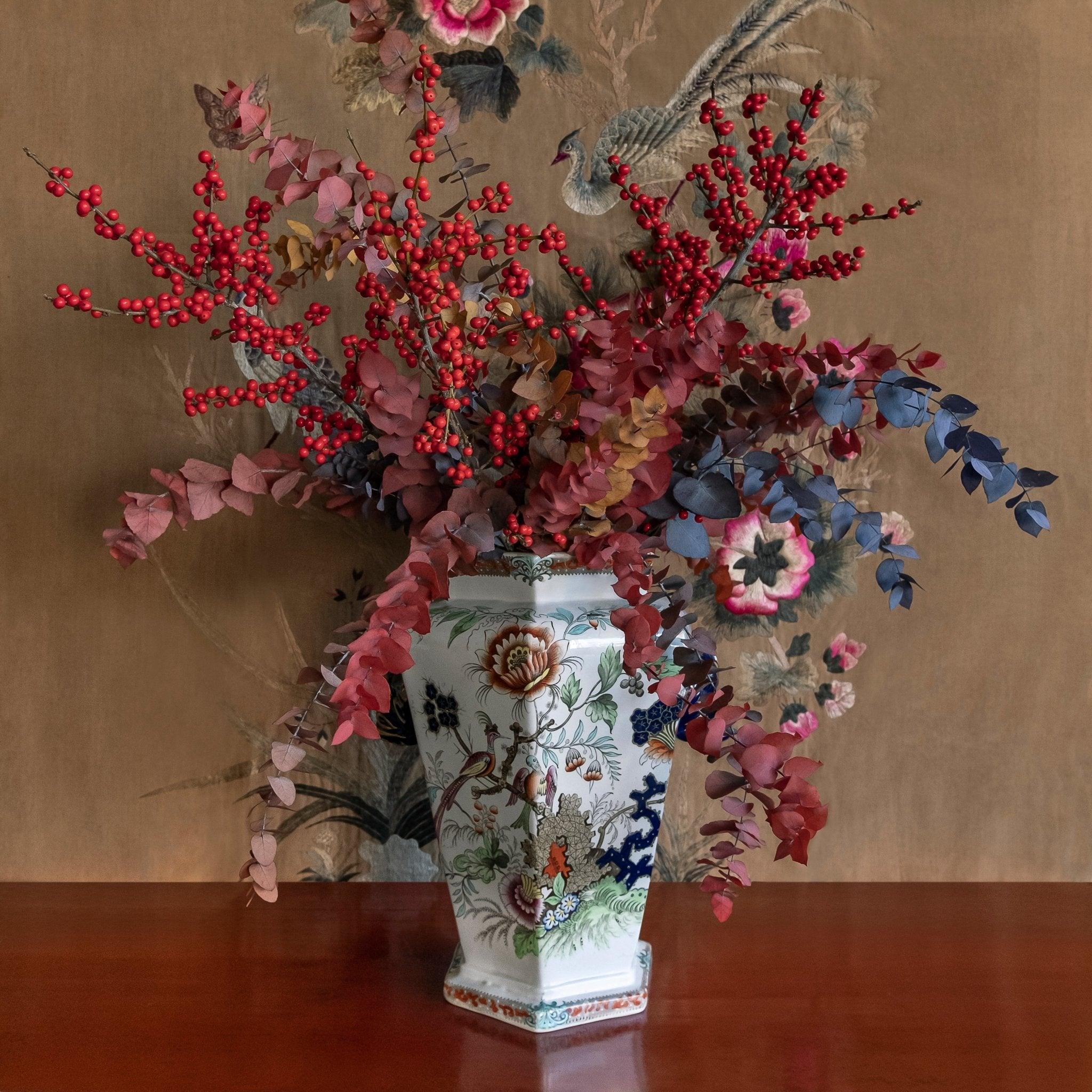 Decorative Art, Objects & Antiques